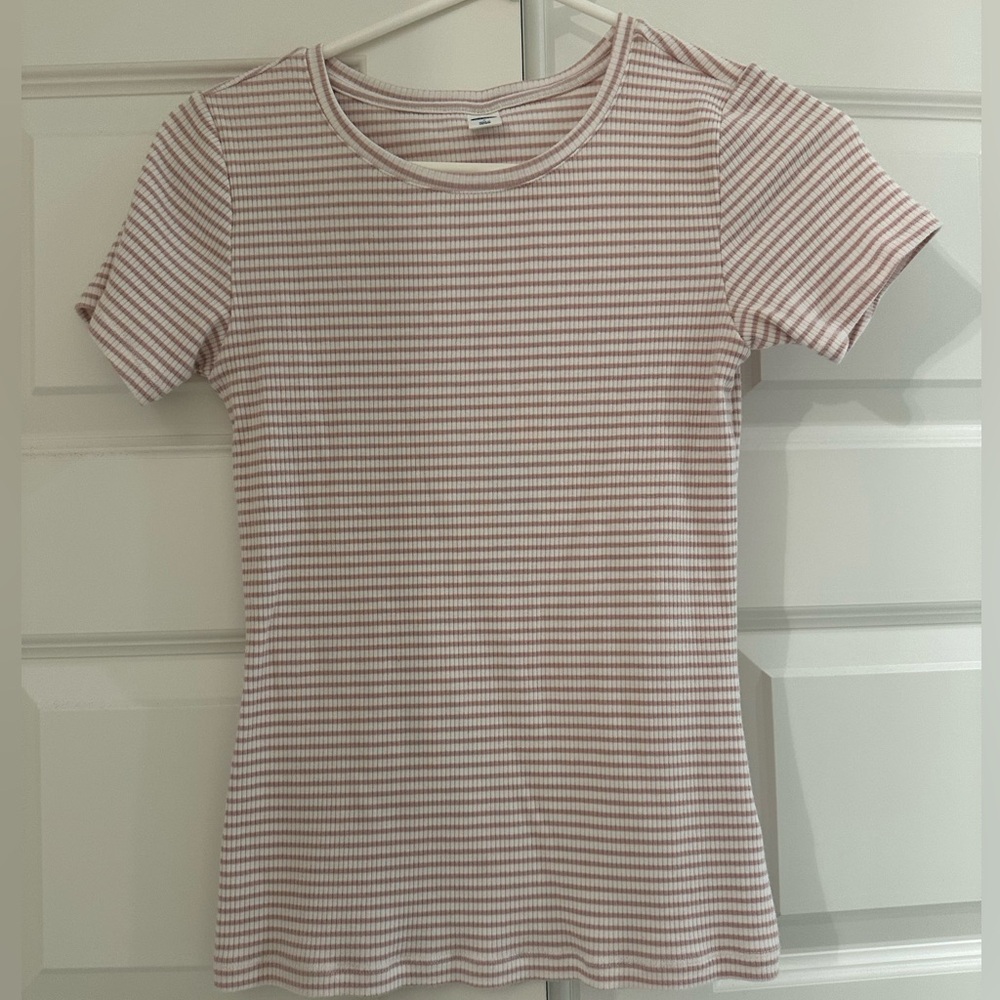 Pink and white striped Old Navy T-shirt